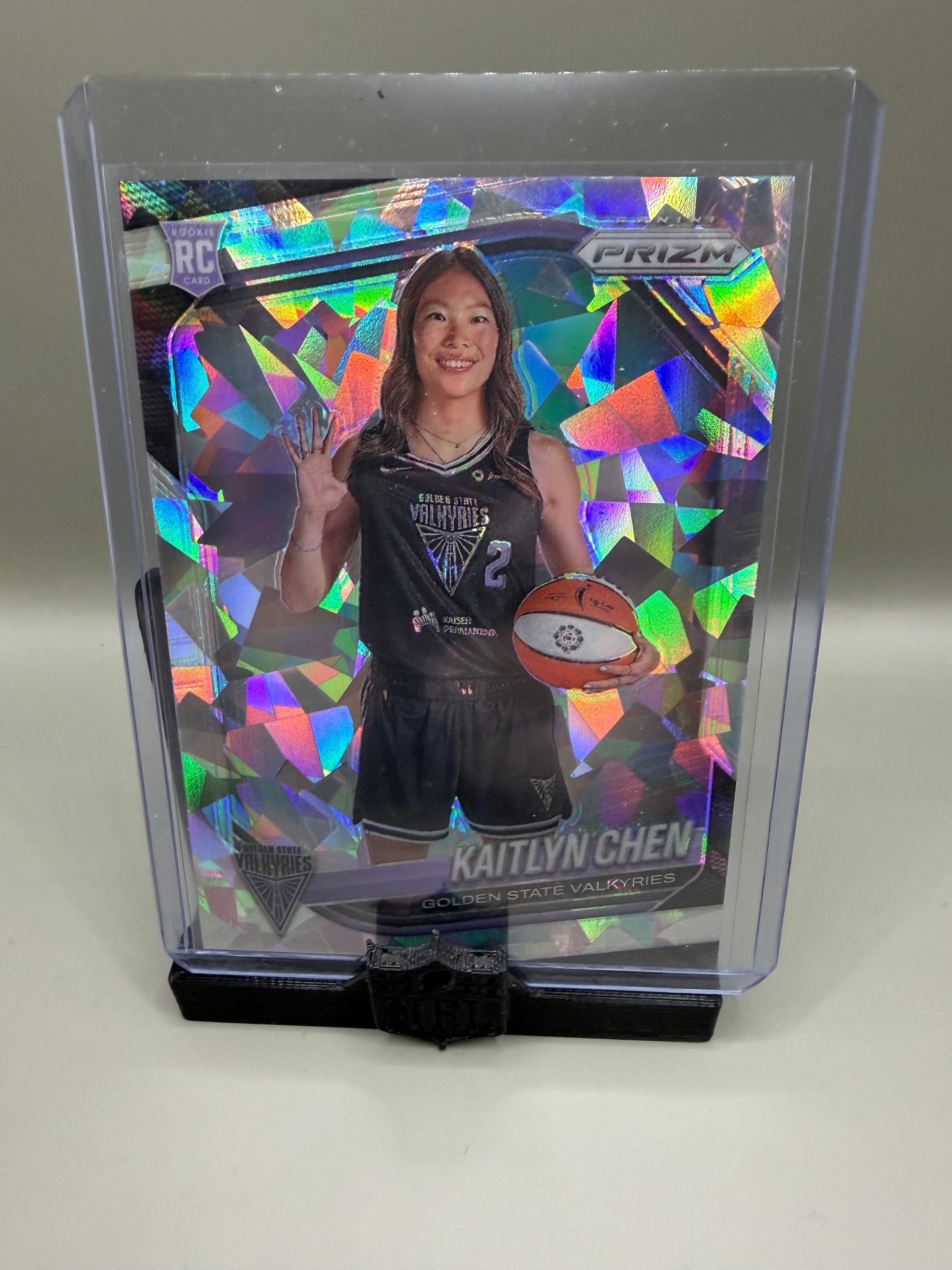 Kaitlyn Chen cracked Ice